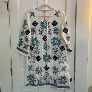 Frances Valentine Capri Embroidered Tunic in Oyster. NEW WITH TAGS